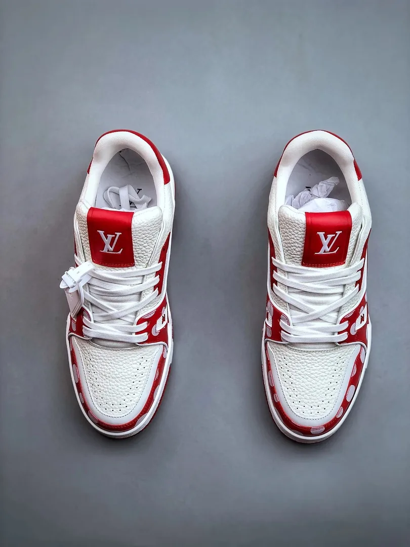 Louis Vuitton LV Trainer Speckled Runway Sneakers — Photo 6
