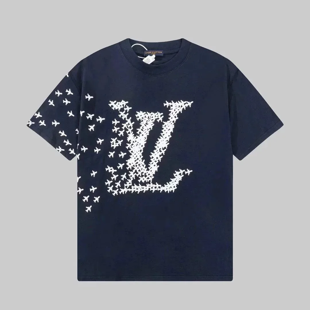 Louis Vuitton Skate Print T-Shirt Collection — Photo 14