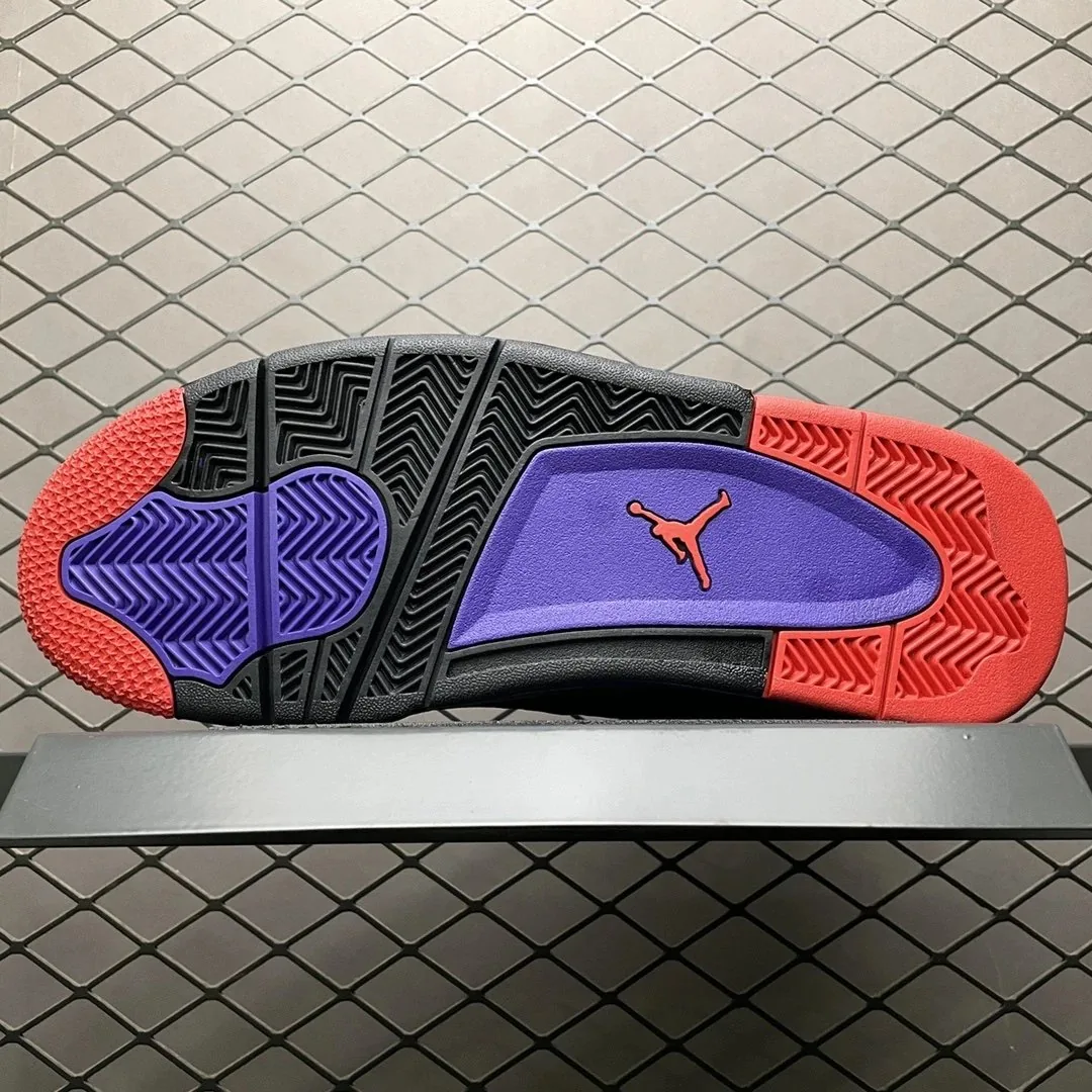 Air Jordan 4 Raptors — Photo 5