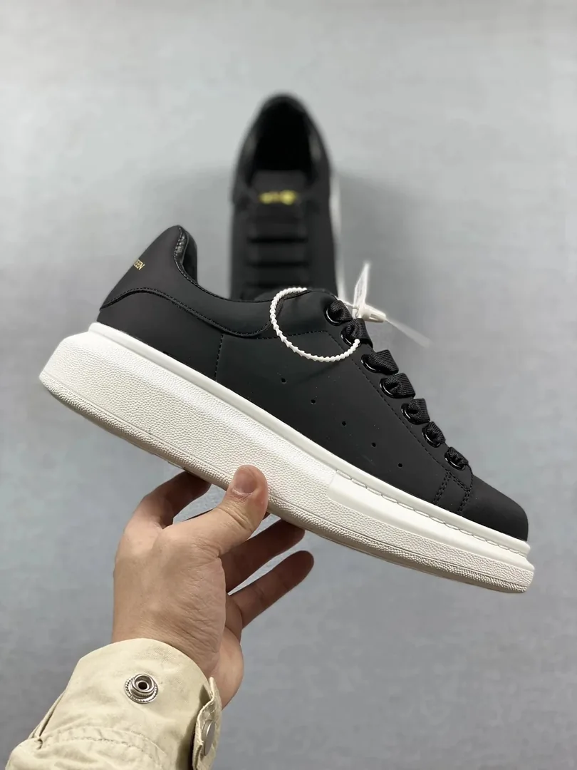 Alexander McQueen Oversized Sneaker White Chunky Trainers — QC
