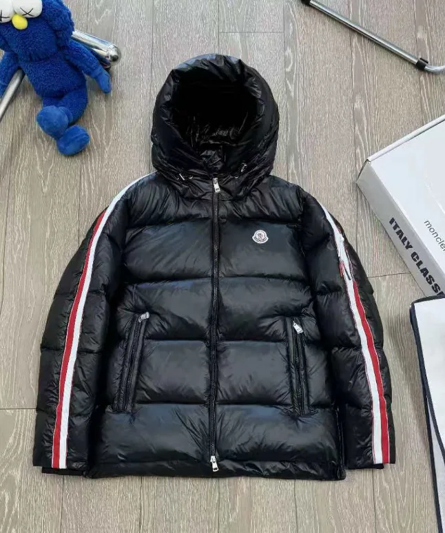 Streetwear Down Jacket — Photo 11
