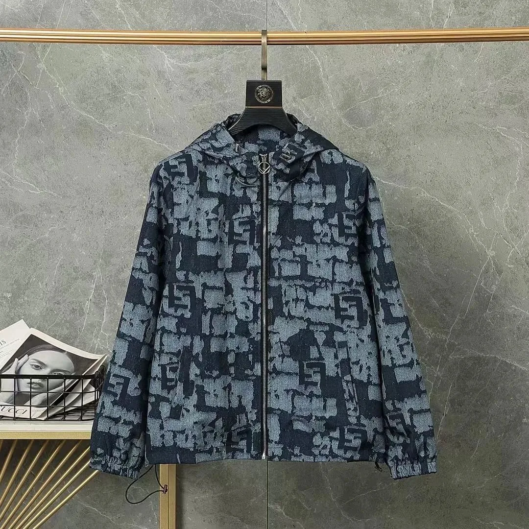 Hooded Jacket — Photo 9