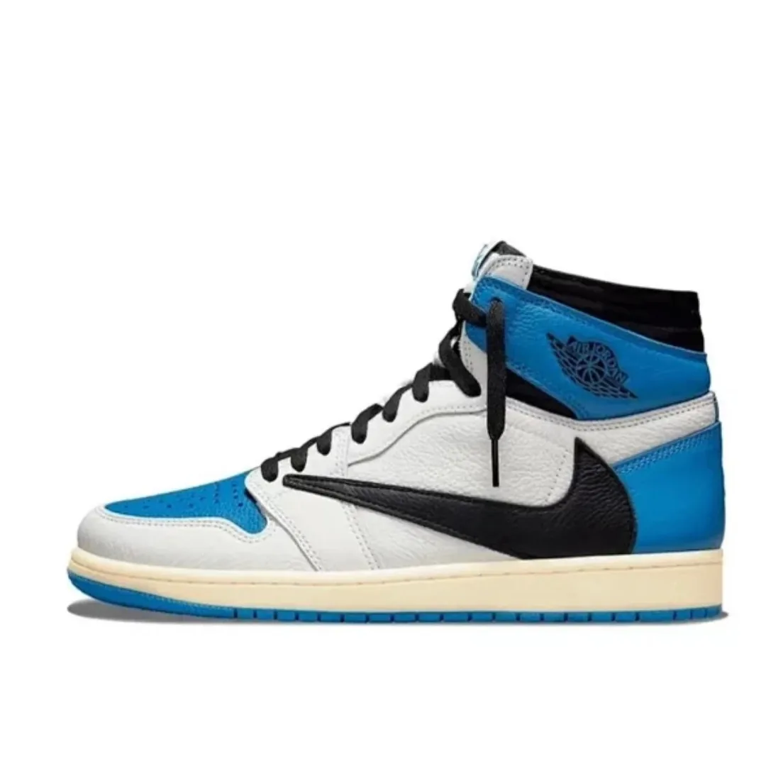 Air Jordan 1 Black Sneakers — Photo 4