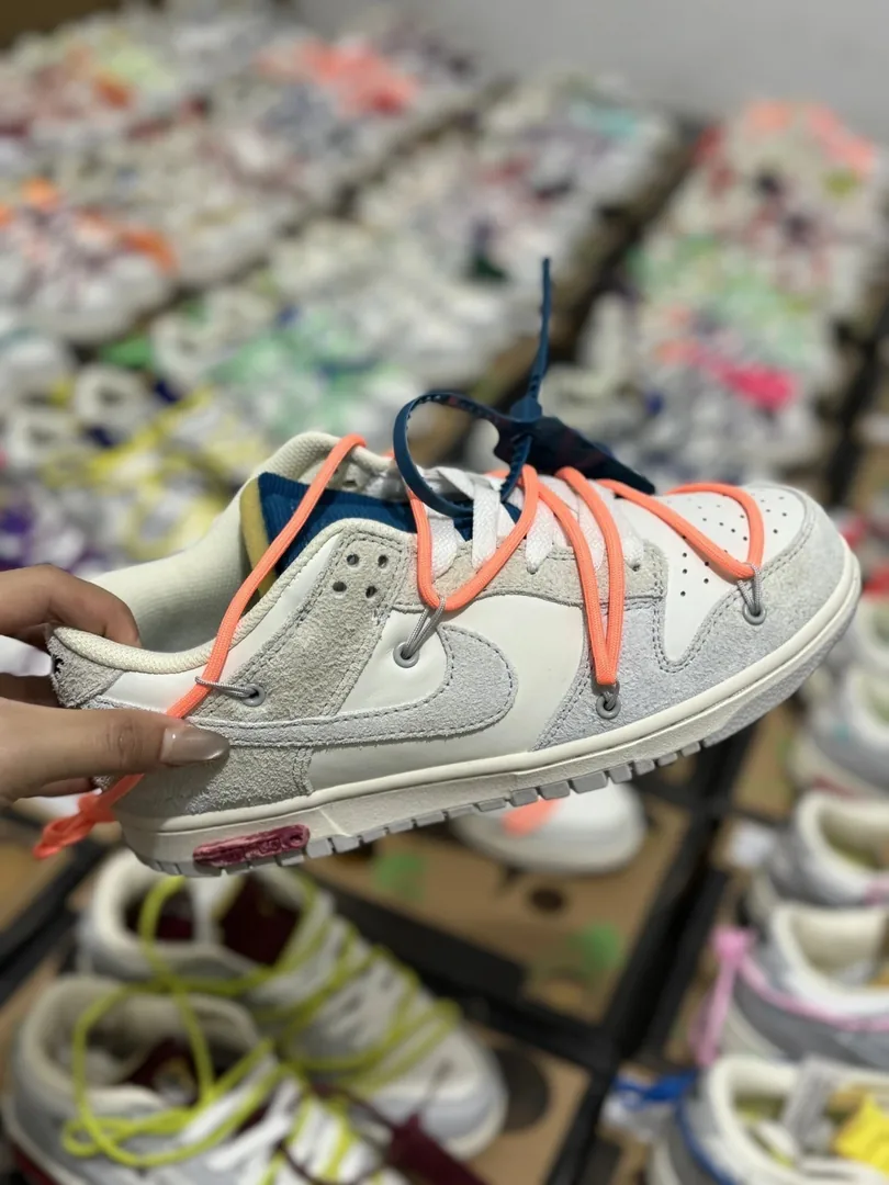 Off-White Low The 50 Sneakers — Photo 3