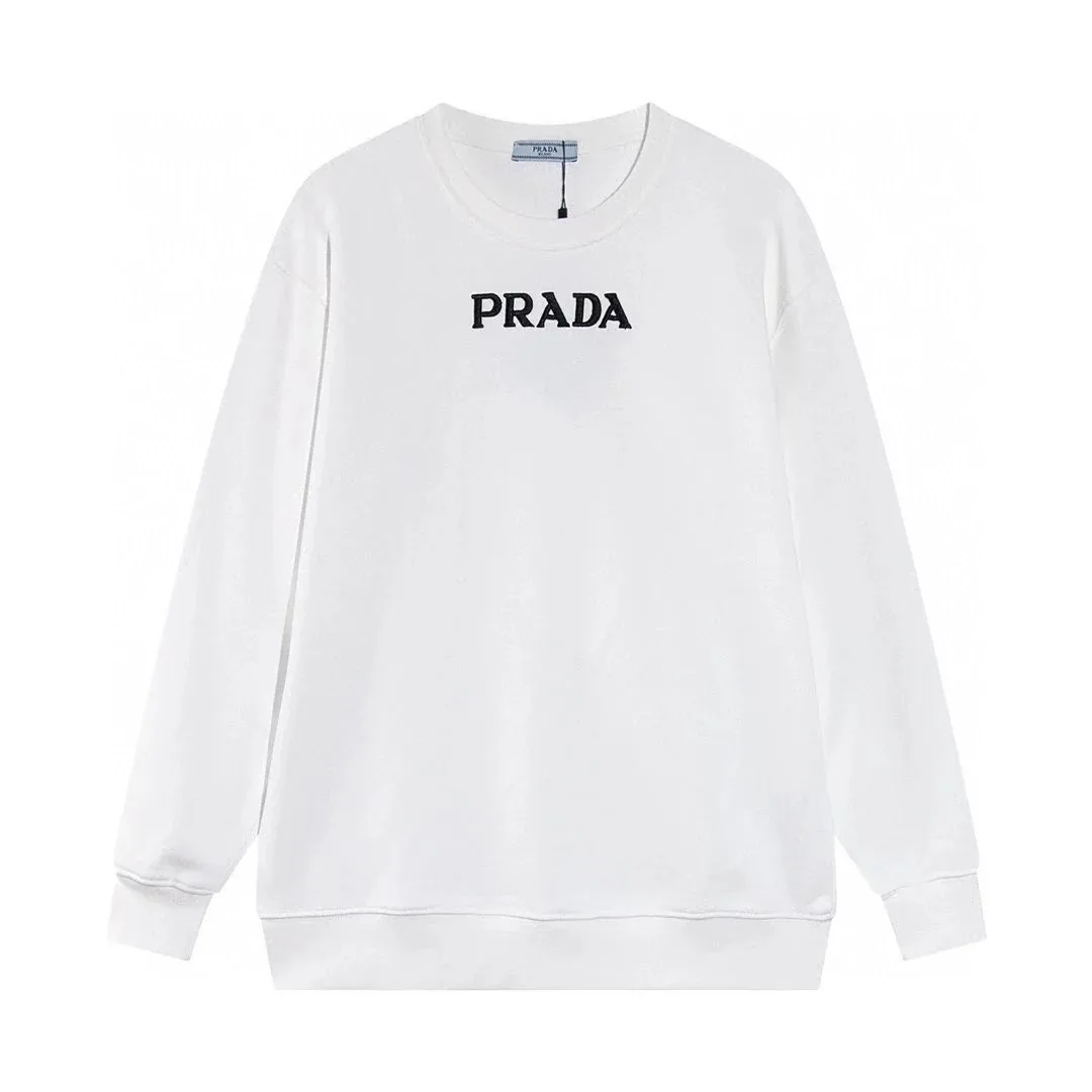 Long-Sleeve Tee — Photo 14