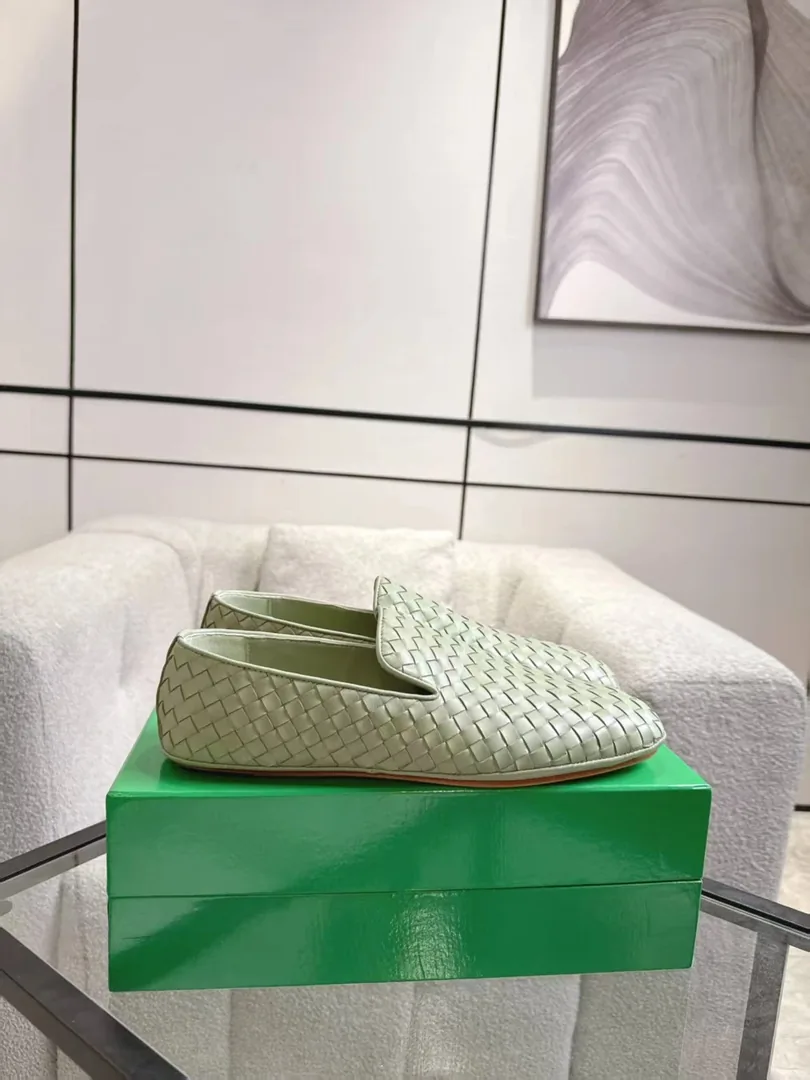 Bottega Veneta Loafers — Photo 13