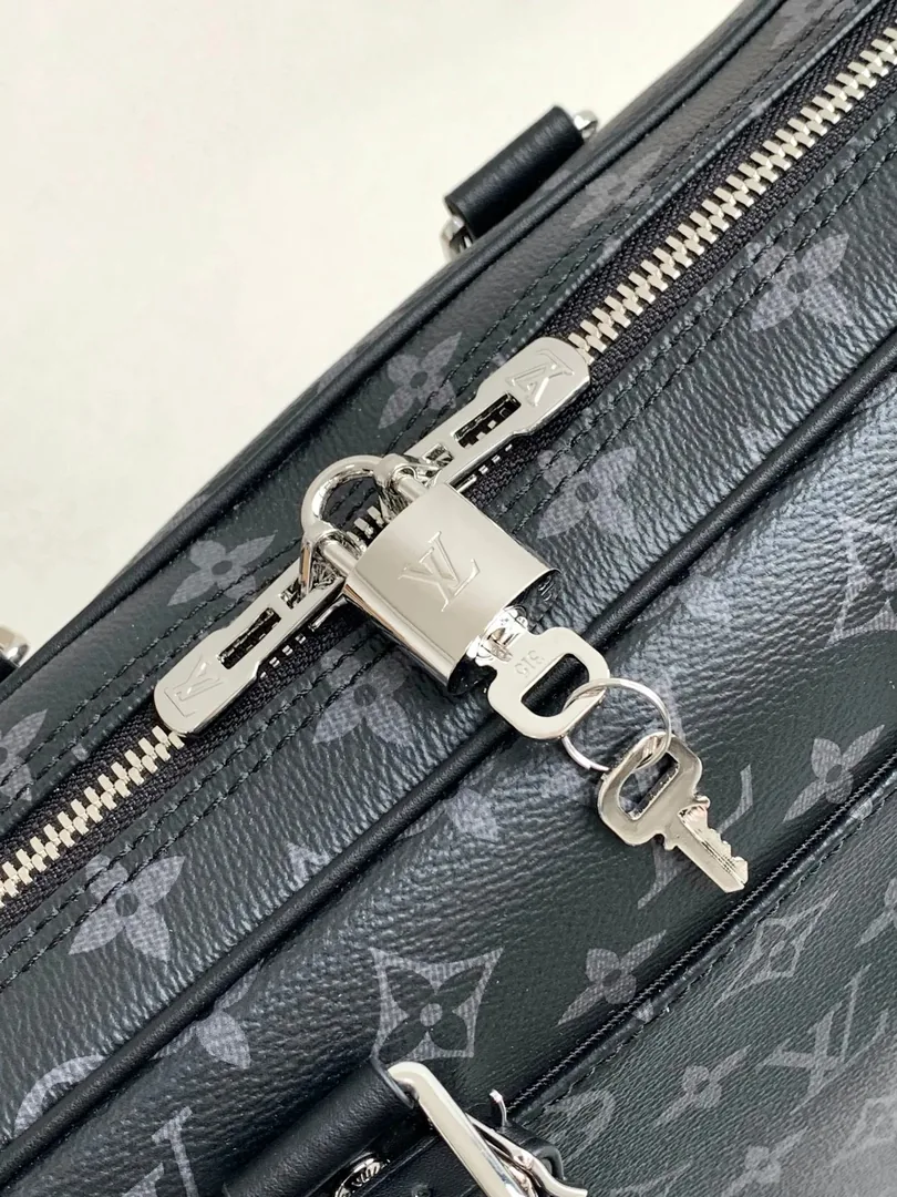 Louis Vuitton Black Monogram Briefcase — Photo 7