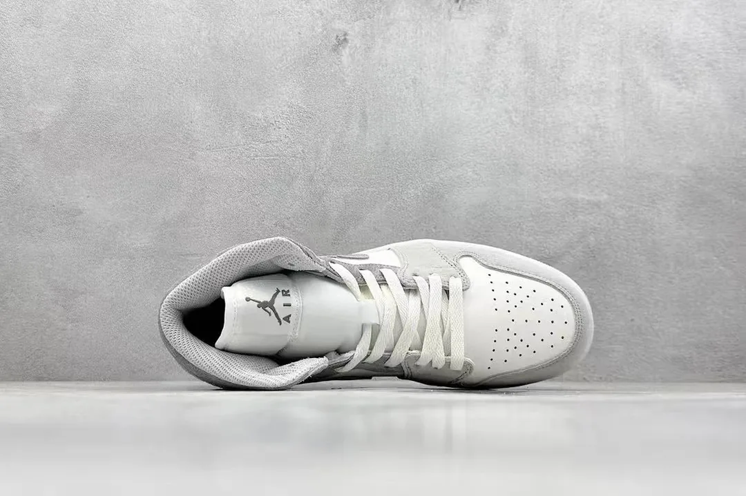 Air Jordan 1 Mid Grey Sail — photo 4