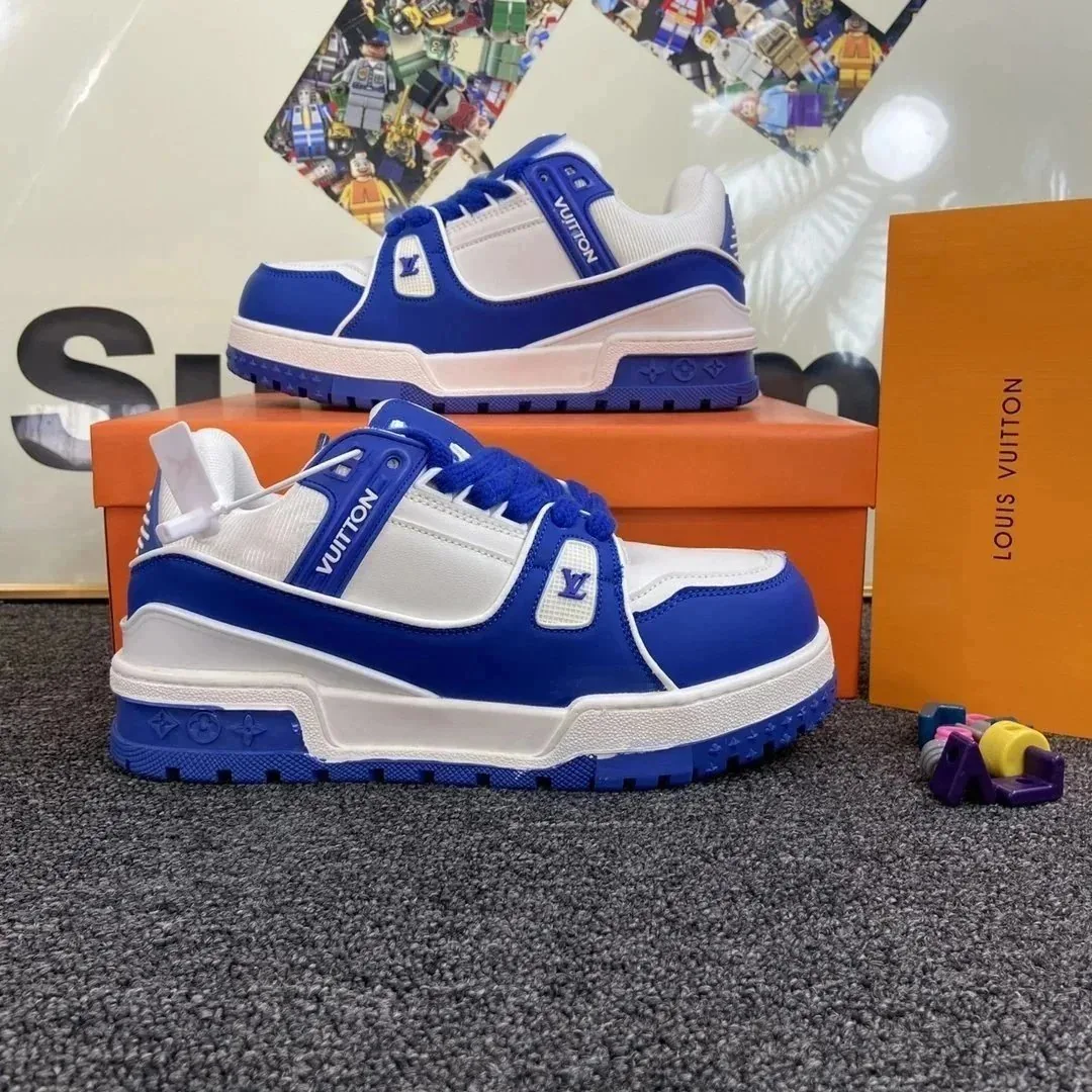 Louis Vuitton LV Trainer White Lace-Up Sneakers — Photo 8