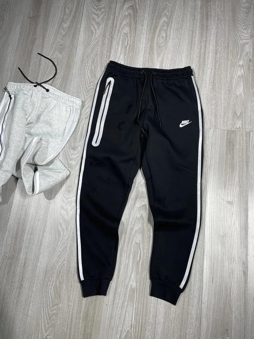 Nike Tech Windrunner Reflective Hoodie — QC