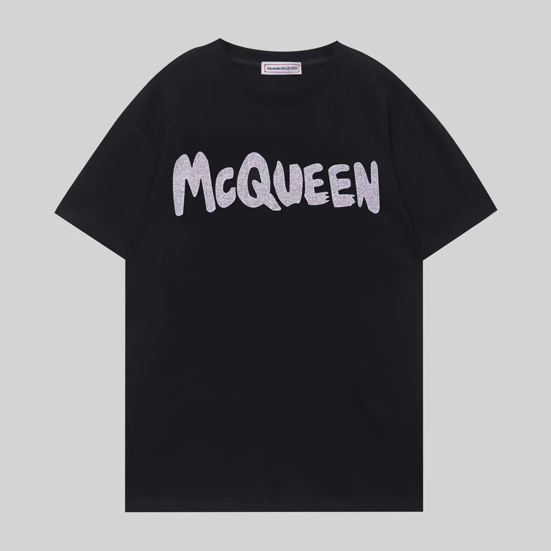 Letter Graffiti Print T-Shirt — QC