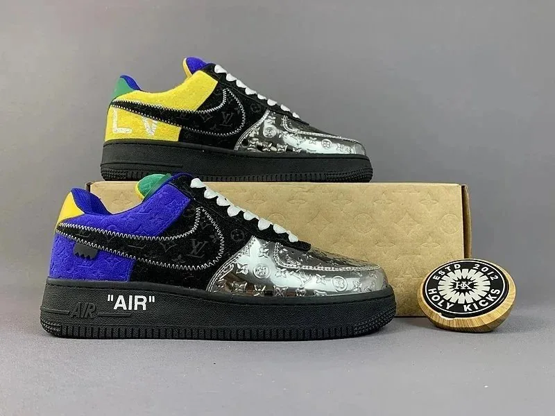 Nike Air Force 1 Low (Travis Scott) Brown Athletic Sneakers — Photo 3