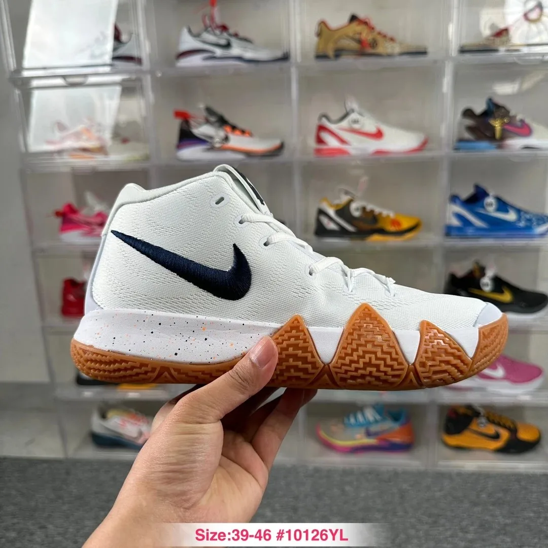 Nike Kyrie 4 Basketball Shoes — Photo 9