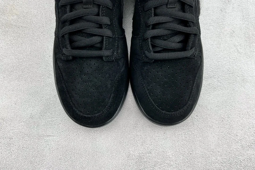Nike Dunk Low Undefeated Triple Black Sneakers — photo 11