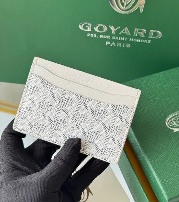 Goyard Leather Card Holder — Photo 8