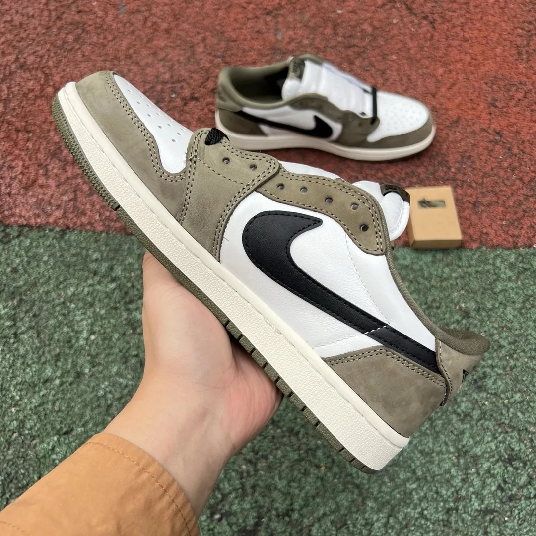 Air Jordan 1 Low OG Medium Olive — photo 4