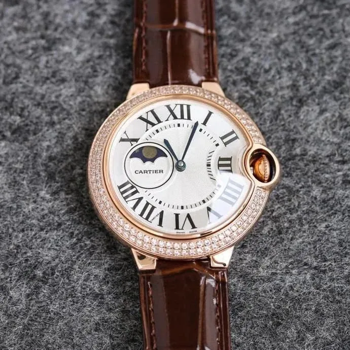 Street Style Watch — photo 4