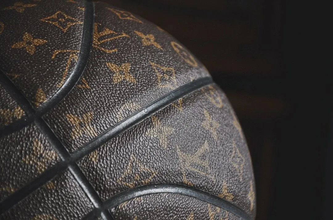 Leather Basketball Size 7 — Photo 5