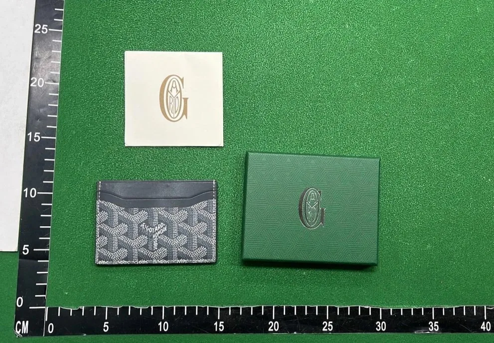Goyard Leather Card Holder — Photo 15