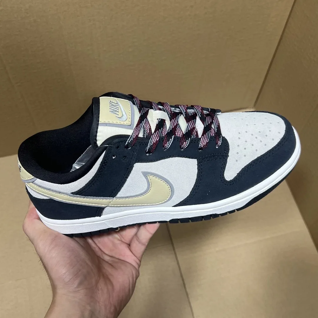 Nike Dunk Low Brown Sneakers — Photo 12