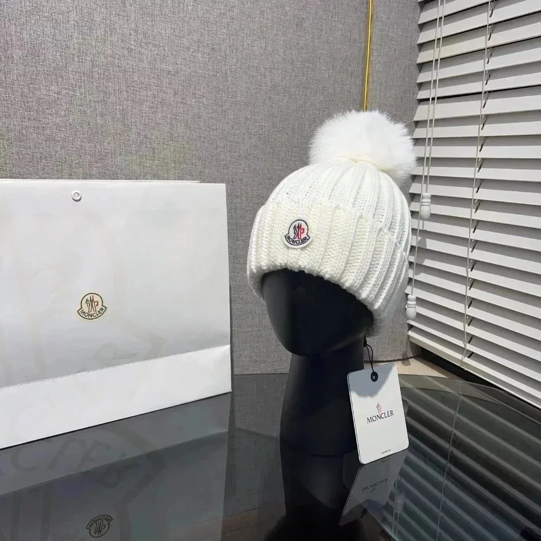 Moncler Logo Patch Pom Pom Beanie — photo 3