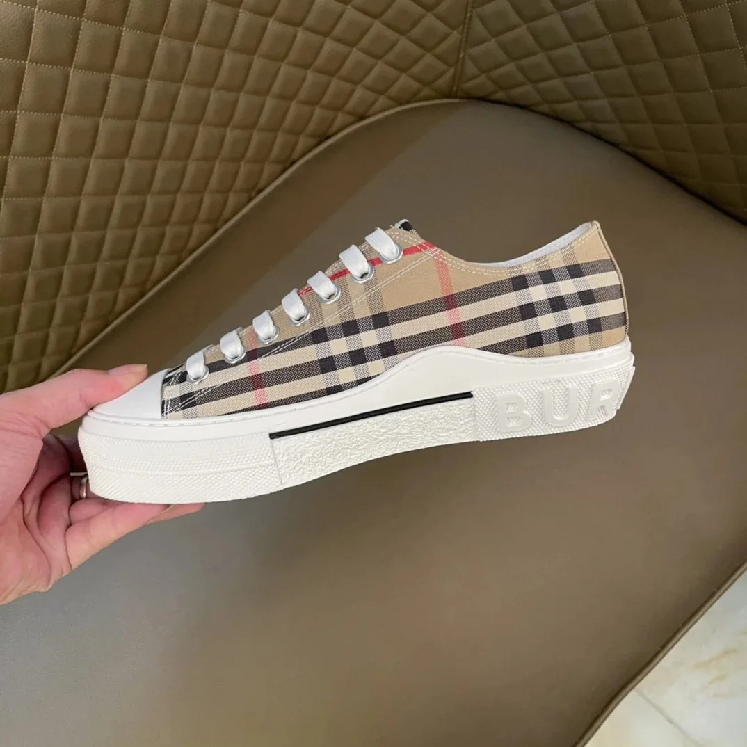 Burberry Grey Vintage Check Sneakers — QC