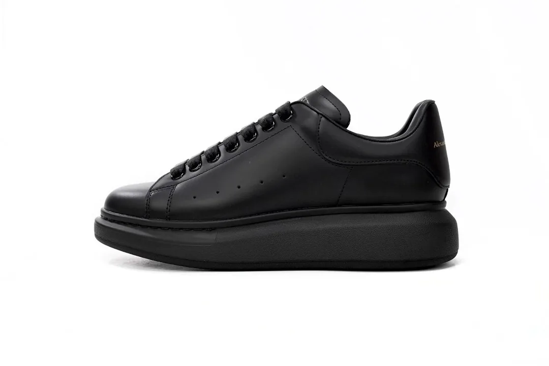 Alexander McQueen Oversized Sneaker White Sneakers — Photo 14