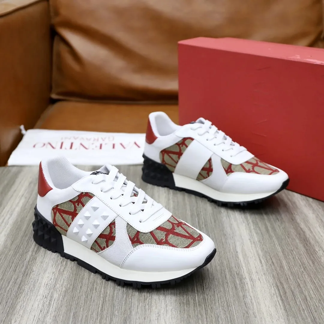 Valentino Garavani VLTN Print Sneakers — Photo 9