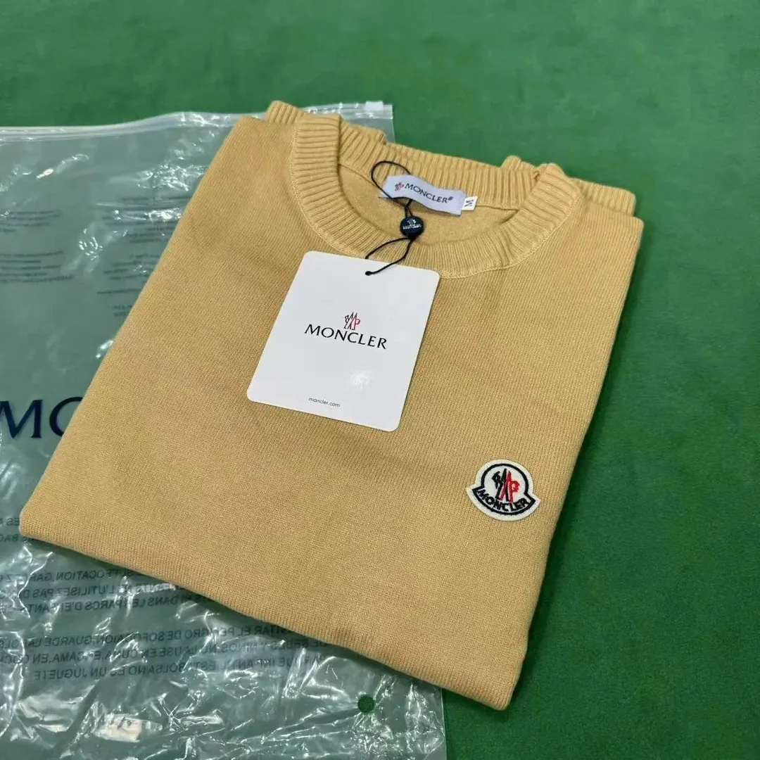 Moncler Sweater — Photo 6