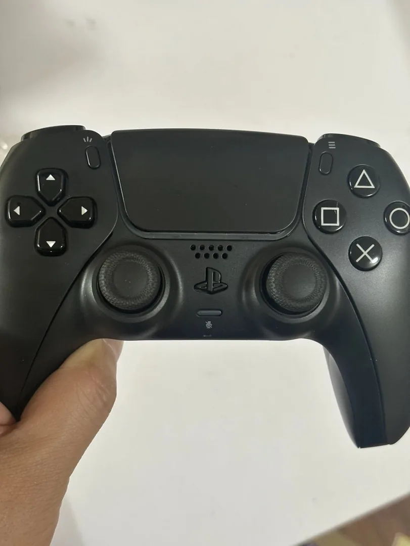 PlayStation 4 Game Controller — QC