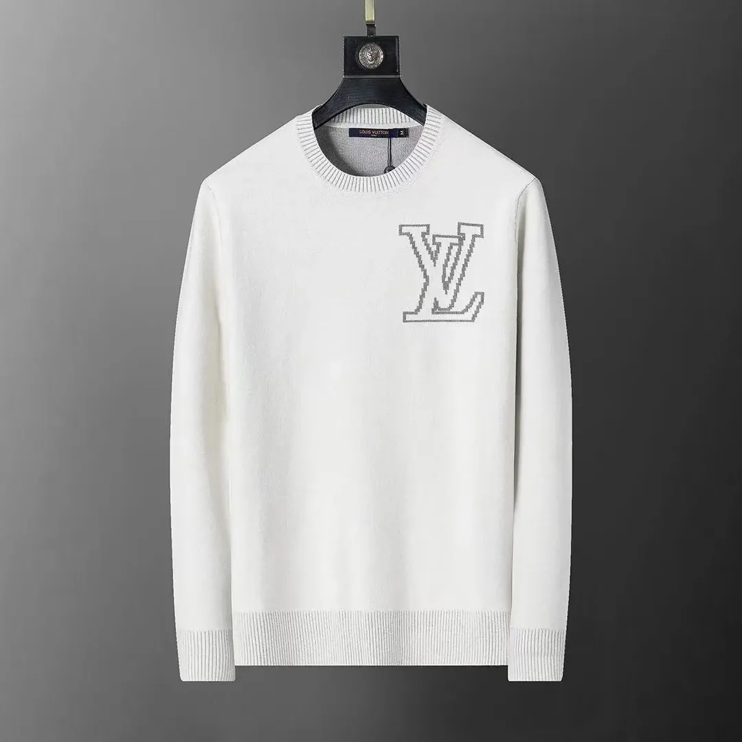 Long-Sleeve Tee — QC