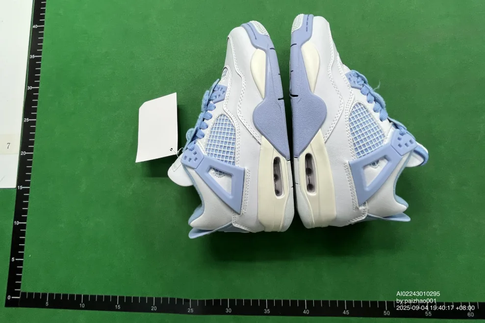 Air Jordan 4 Forget Me Not — Photo 14