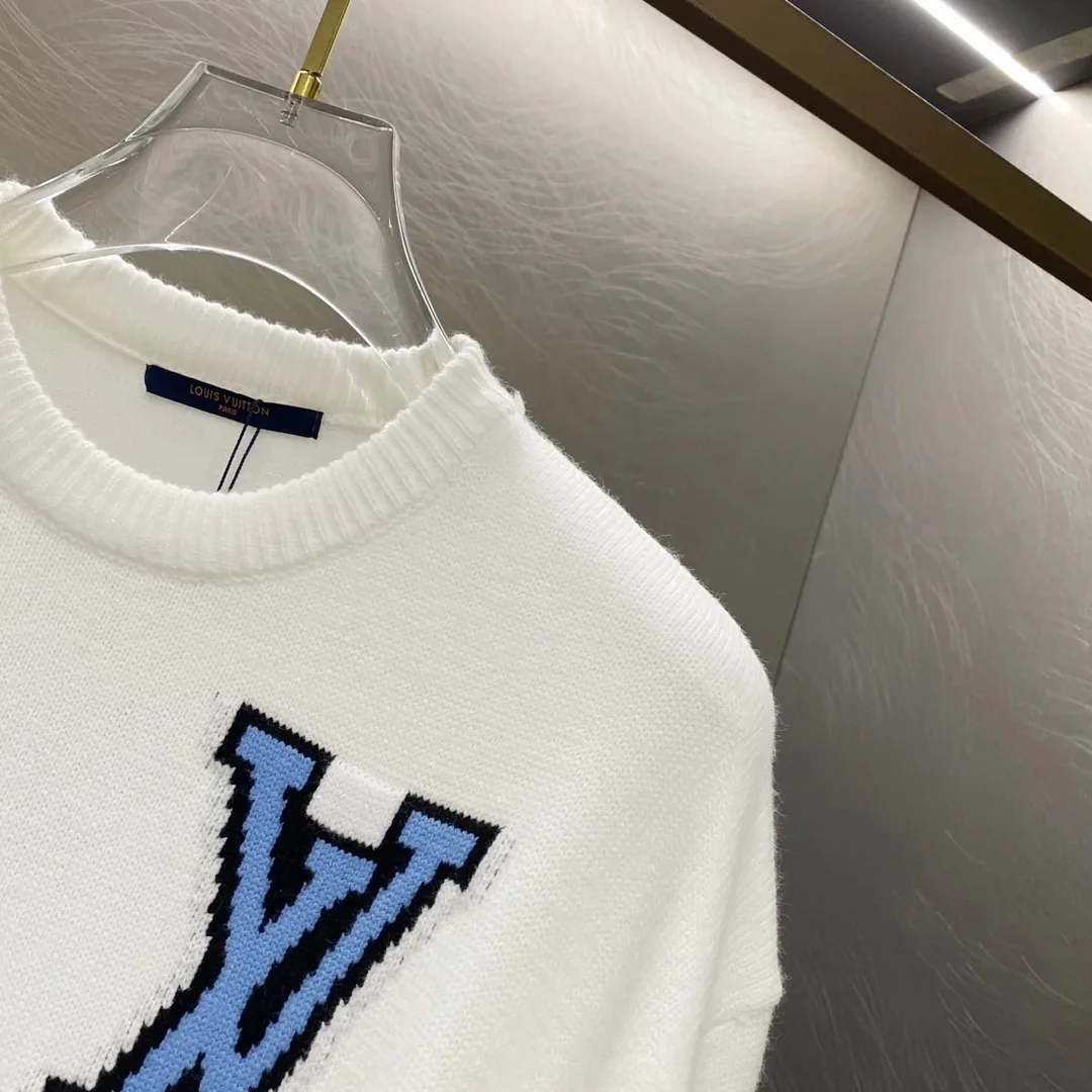 Clover Sleeve Logo Knit Crewneck Sweater — QC