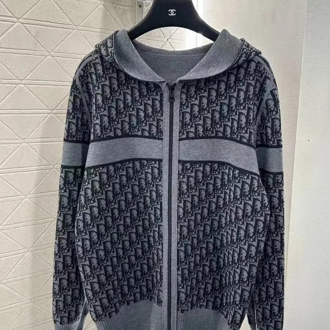 Louis Vuitton Reversible Monogram Cardigan Jacket — photo 9