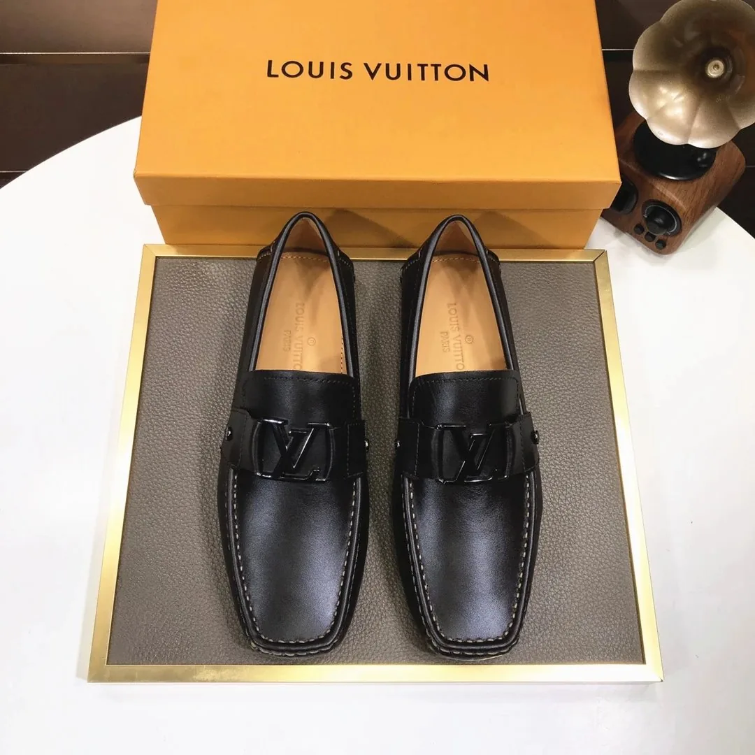 Louis Vuitton Major Loafer Leather Driving Loafers — photo 12