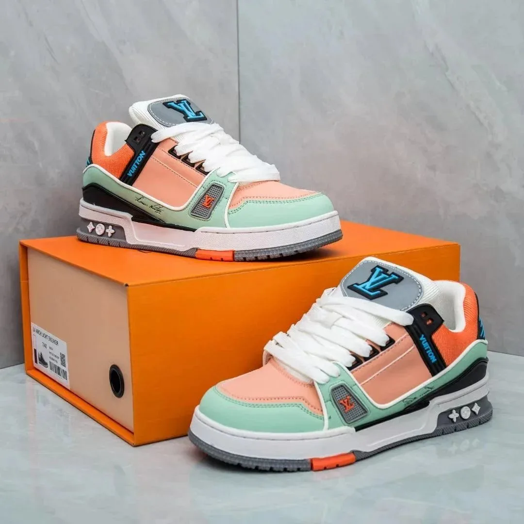 Louis Vuitton LV Trainer White Runners