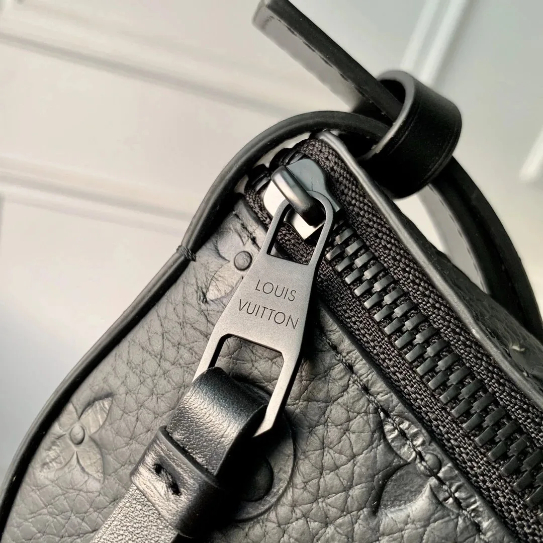 Louis Vuitton Moon Crossbody Bag — Photo 14