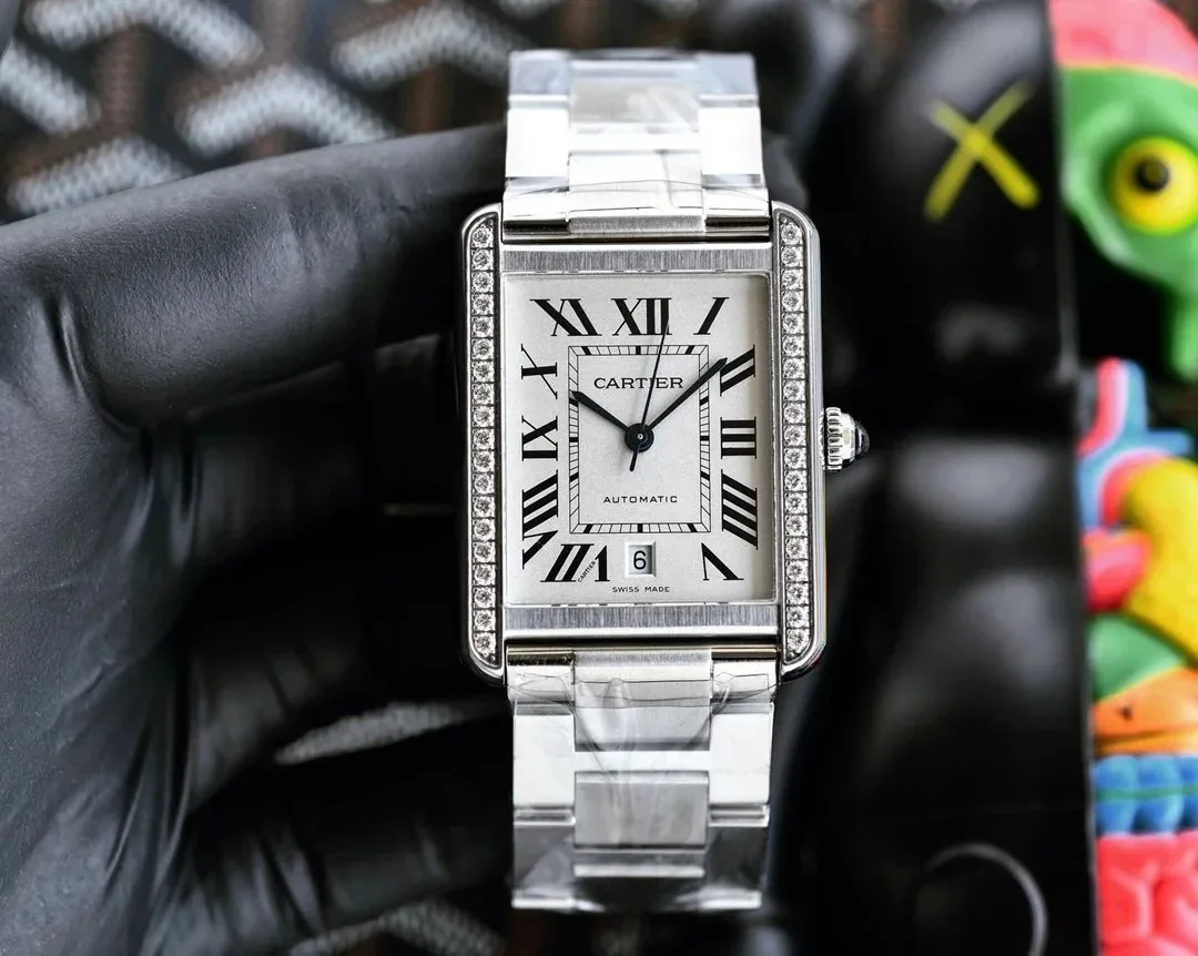 Street Style Watch
