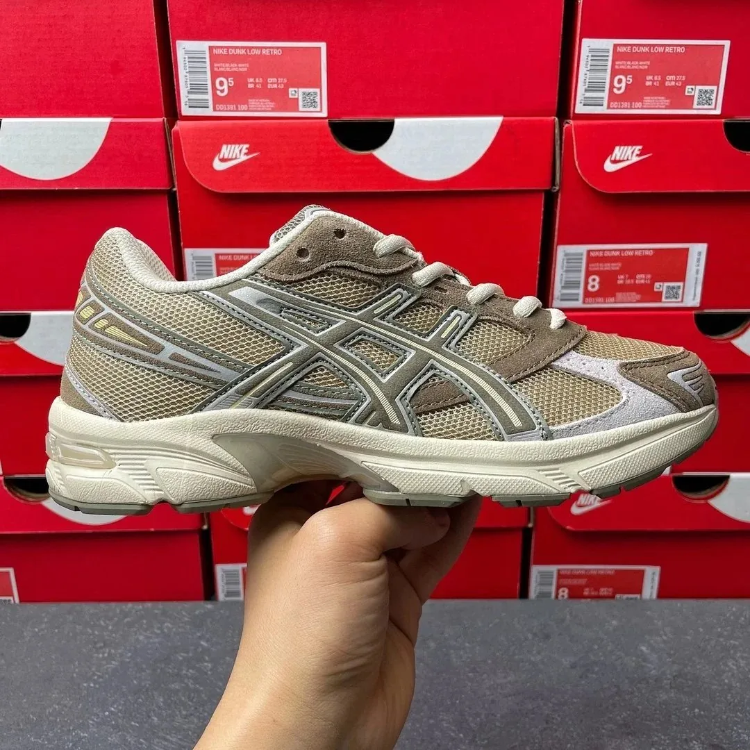Asics Gel-1130 Cream Runners — Photo 9