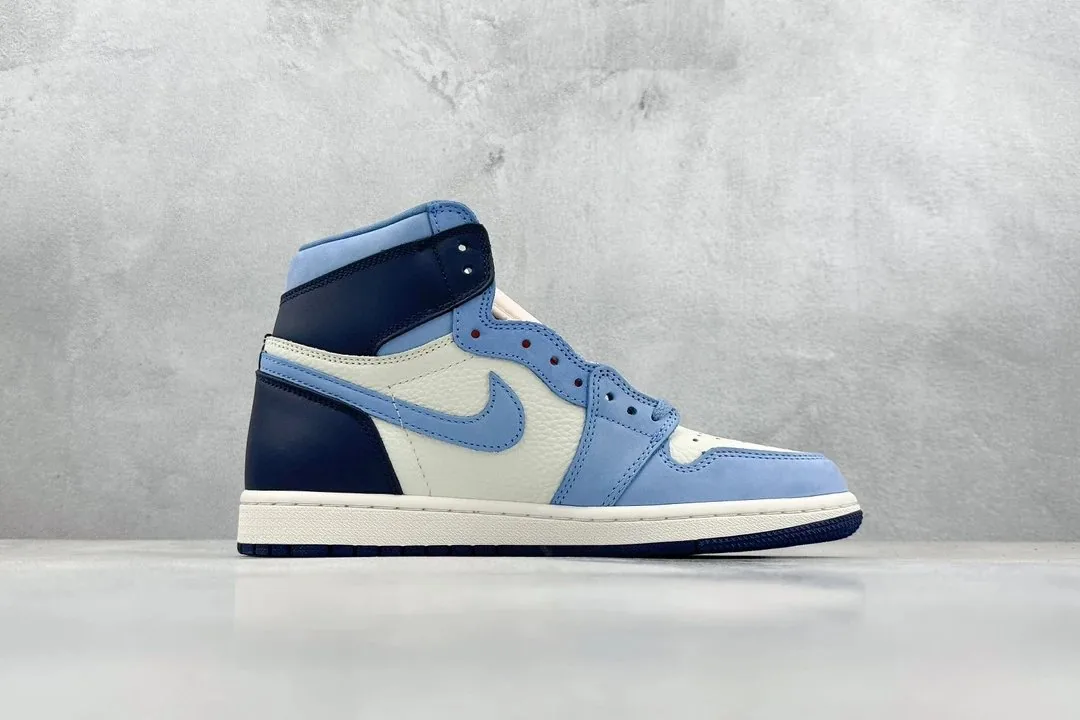 Air Jordan 1 High First In Flight Obsidian — QC