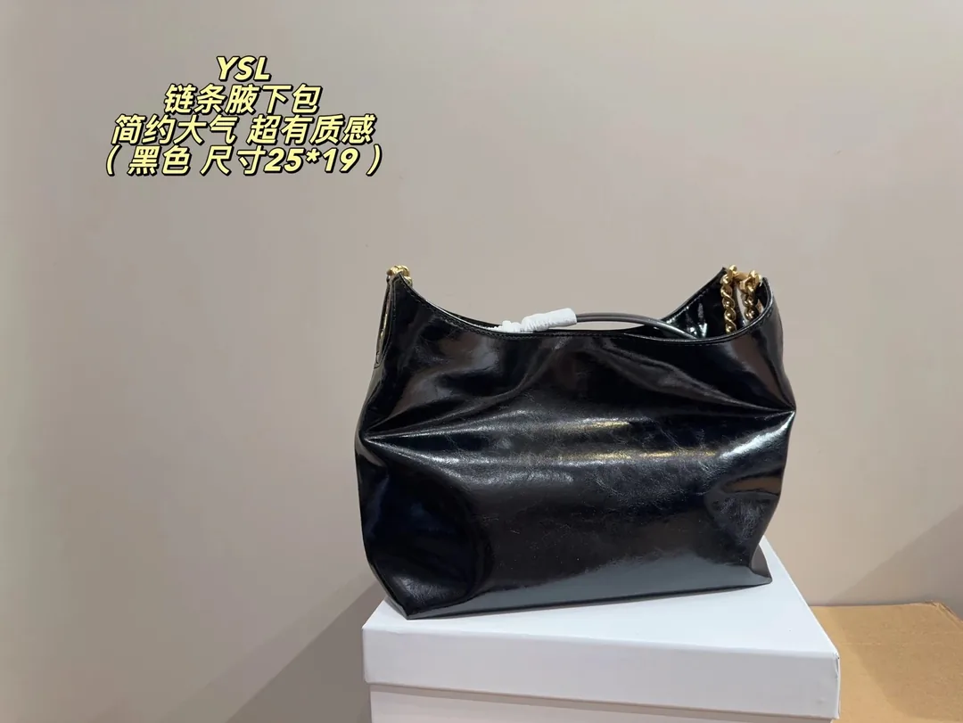 Saint Laurent Chain Shoulder Bag — QC