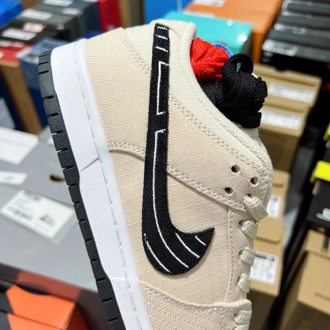 Nike Dunk Low SB Pearl White Velcro Sneakers — Photo 8
