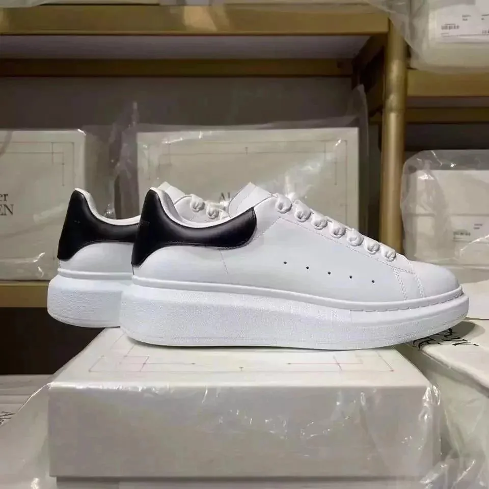 Alexander McQueen Oversized Sneaker Sneakers — QC