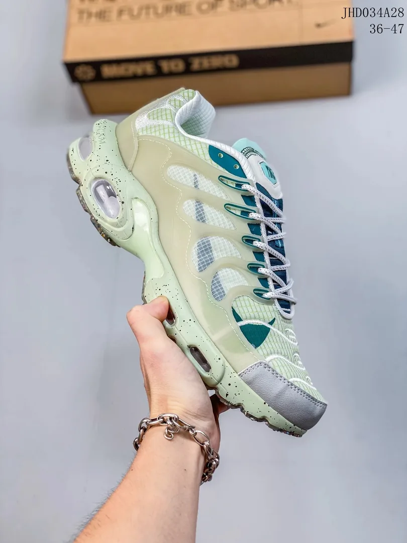 Nike Air Max Plus TN2 — photo 5