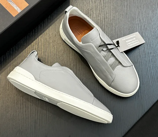 Skate Sneakers — QC