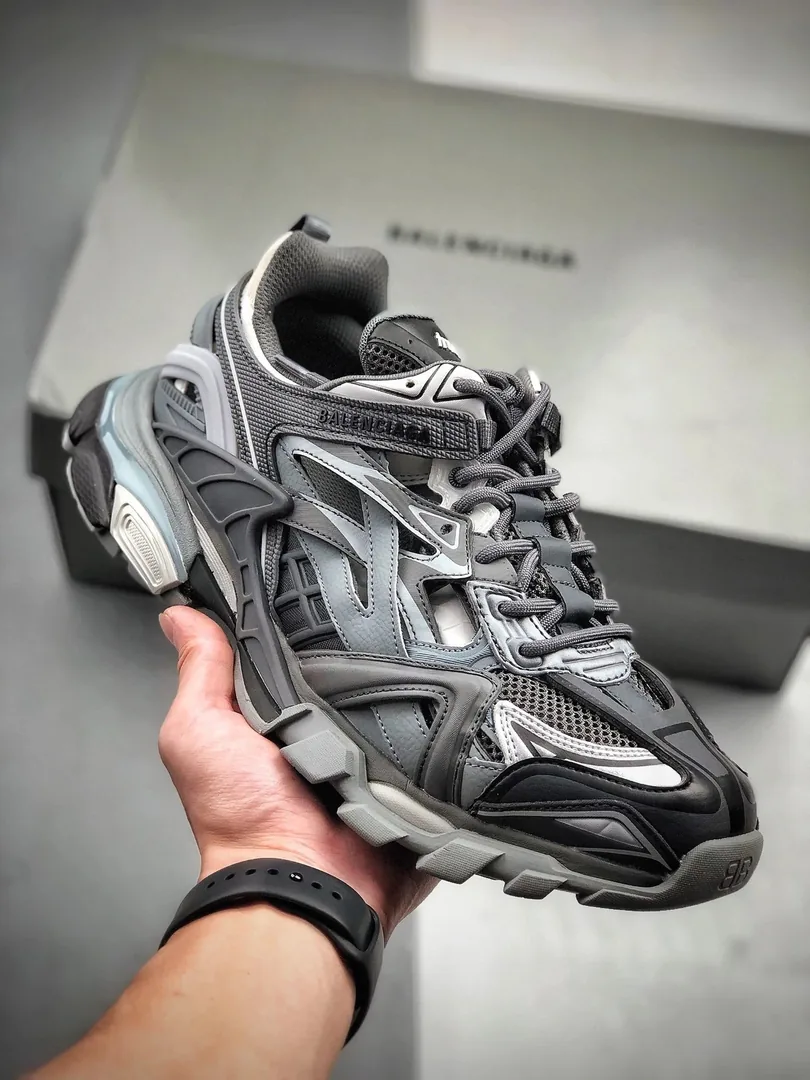 Balenciaga Track 2 Bag — Photo 9