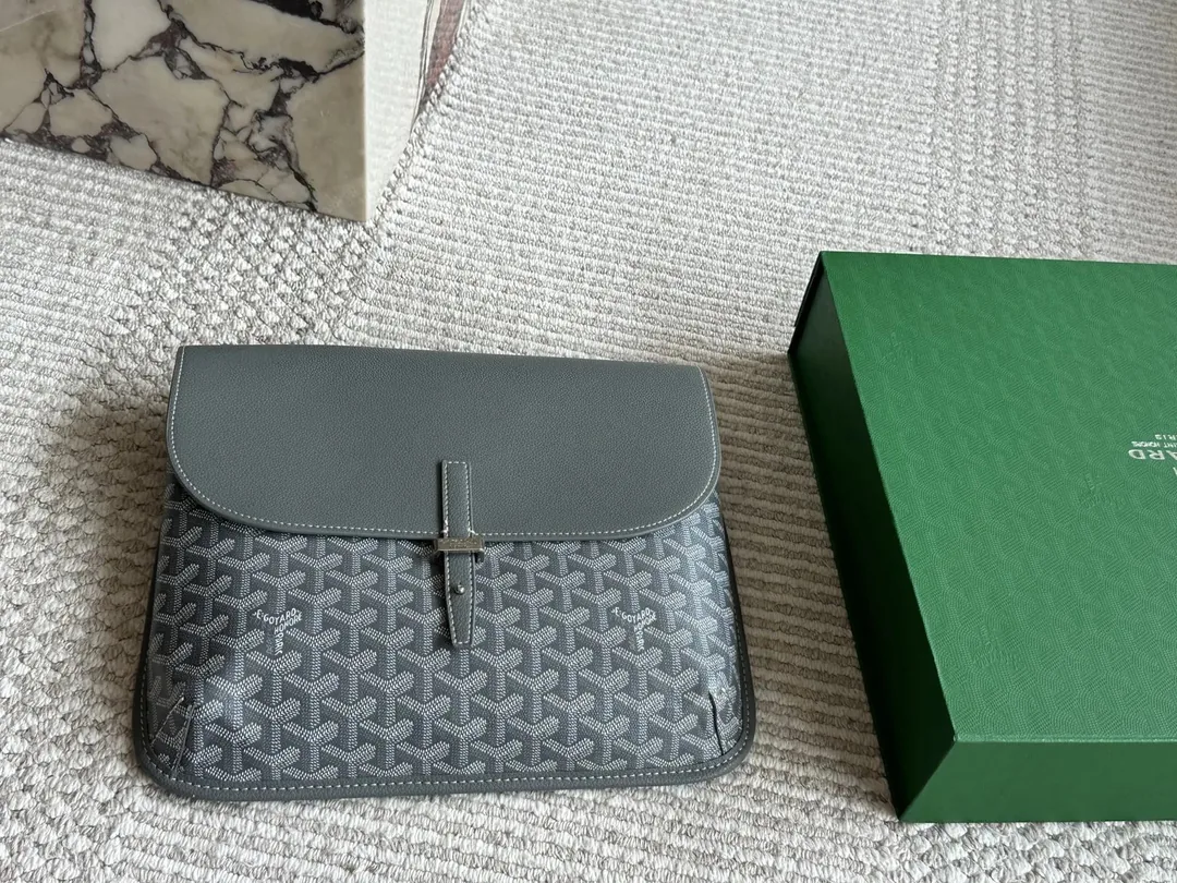 Goyard Messenger Bag — photo 12