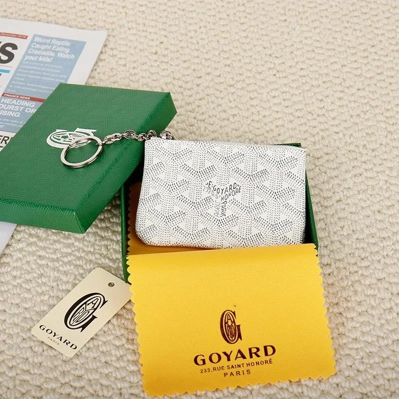 Goyard Zip Coin Wallet — Photo 11
