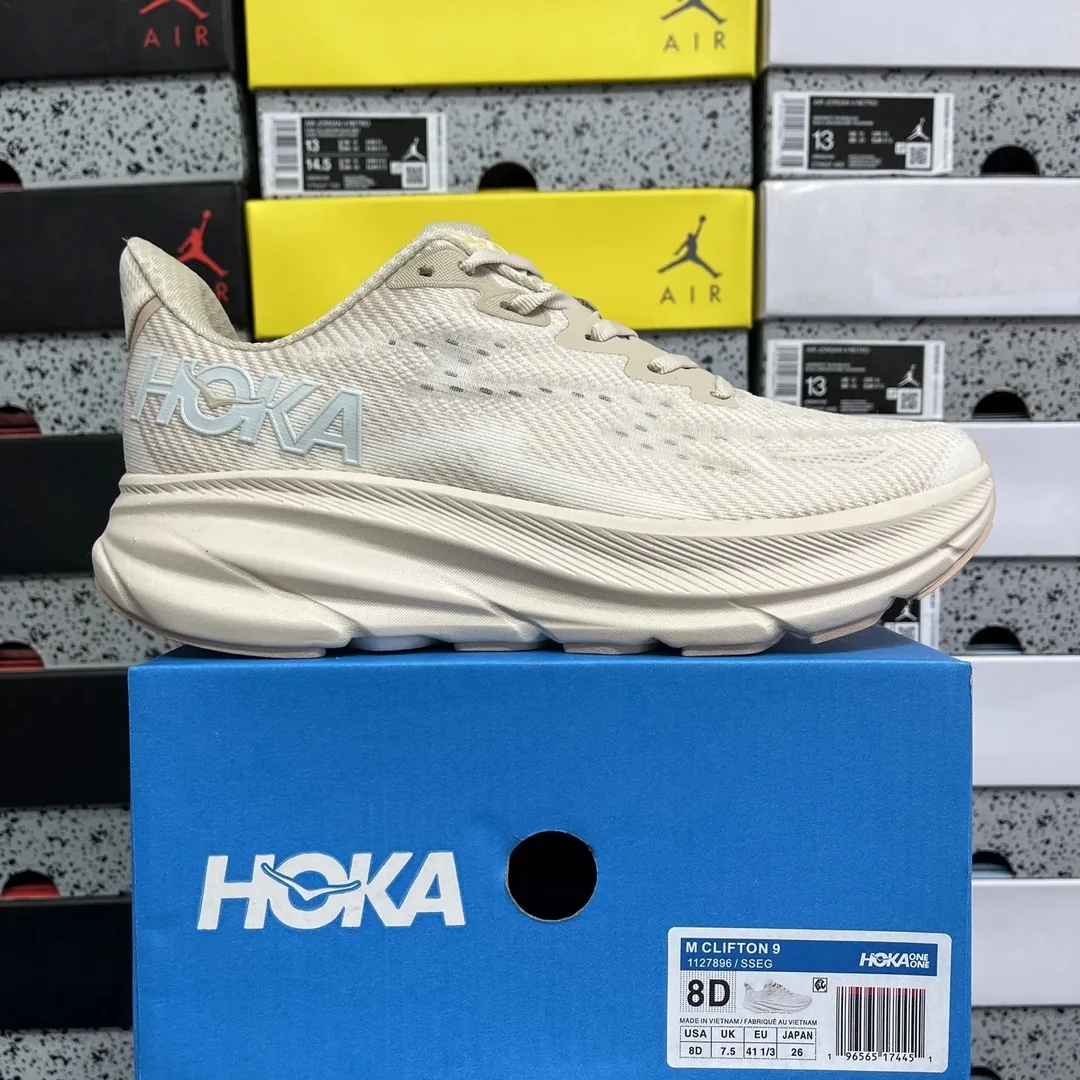 Hoka Clifton 9 One — QC