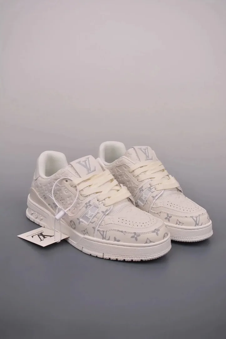 Louis Vuitton LV Trainer Maxi White Low-Tops